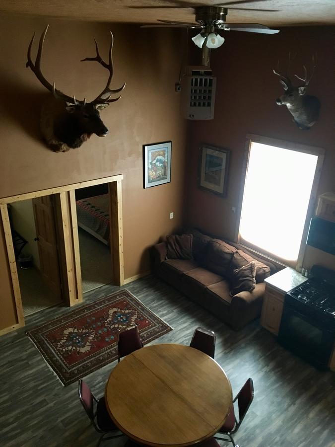 Yellowstone Valley Vacation Lodge Коди Экстерьер фото